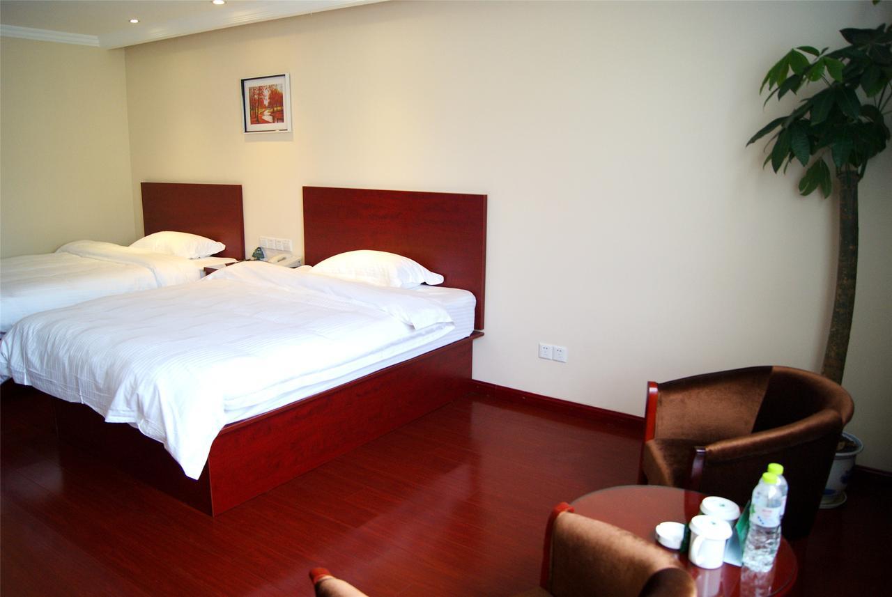 Greentree Inn Zhejiang Jiaxing Nanyang College Henglong Square Business Hotel Exterior photo