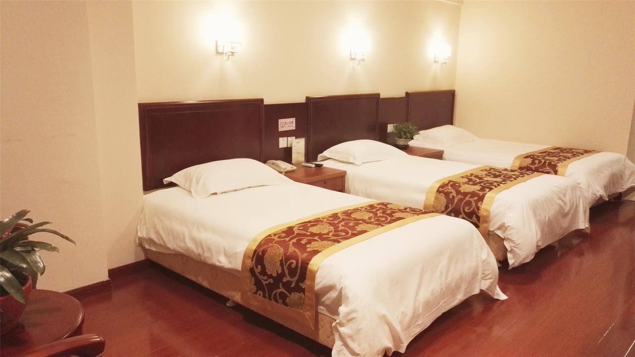 Greentree Inn Zhejiang Jiaxing Nanyang College Henglong Square Business Hotel Exterior photo